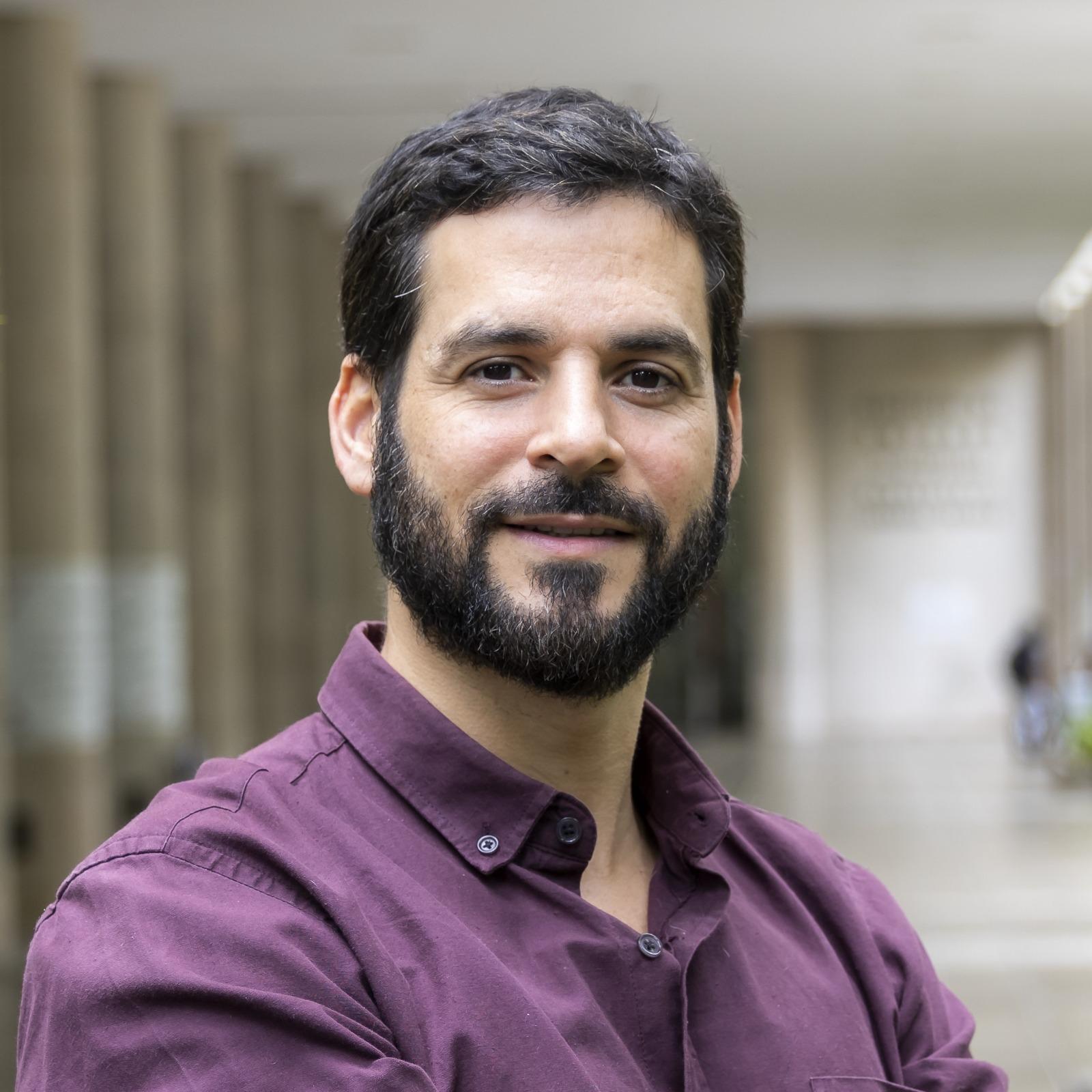 Prof. Marcos Kalinowski